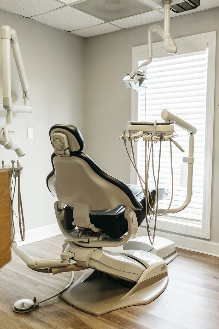 Modern dental chair and equipment setup at Cross County Dentistry in North Charleston, SC